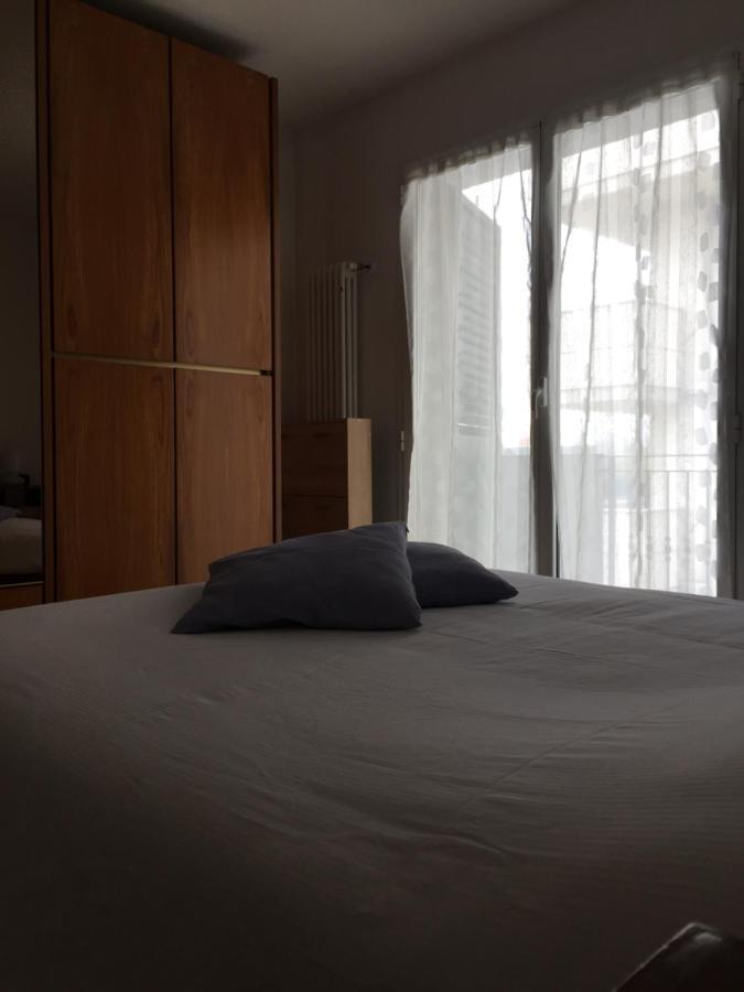 Aloe Beach Apartments, Ombrellone, Parcheggio E Uso Di Biciclette Gratis ريميني المظهر الخارجي الصورة